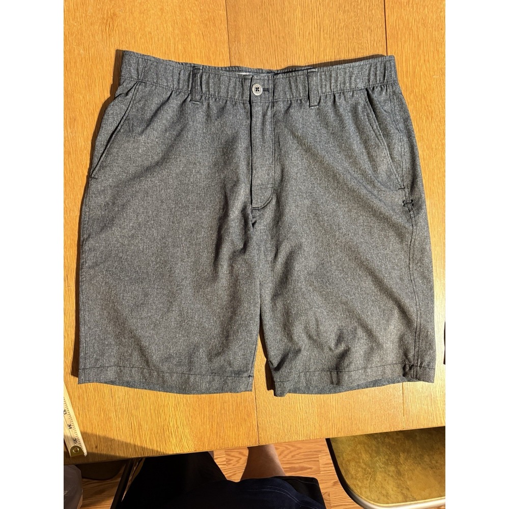 Under Armour HeatGear Shorts Mens 36 Heather‎ Gray Lightweight Loose Fit Golf